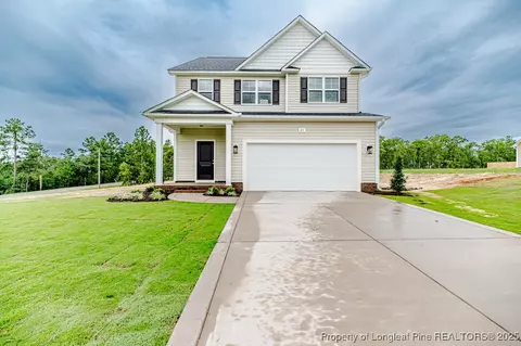 21 Blackgum Ct, Spring Lake, NC 28390