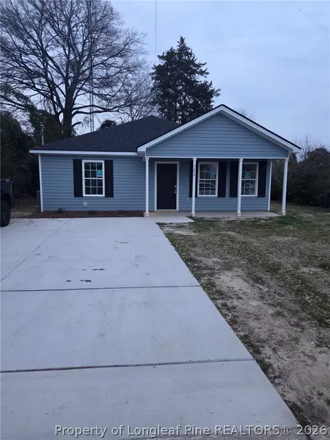 3248 Chandler St, Fayetteville, NC 28303