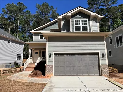 664 Wren Ln, Vass, NC 28394