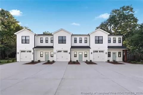 3929 Hamilton St, Hope Mills, NC 28348