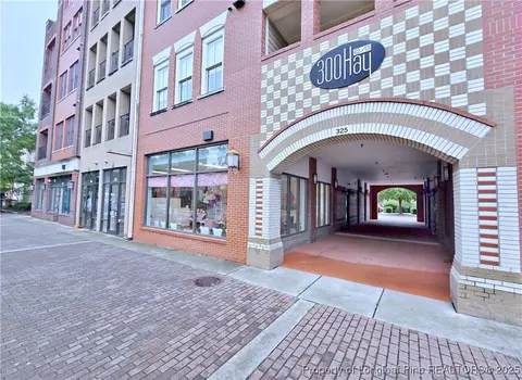 325 Hay St #307, Fayetteville, NC 28301