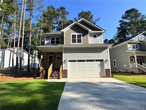 668 Wren Ln, Vass, NC 28394
