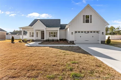 315 Baymeadow Bnd, Lumberton, NC 28358