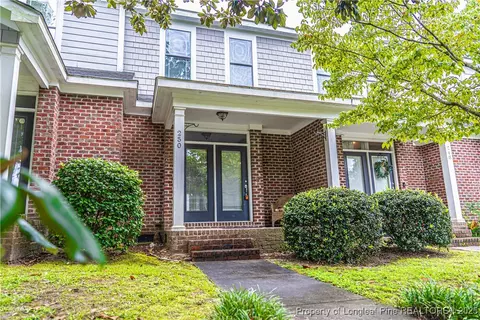 250 E Delaware Ave, Southern Pines, NC 28387