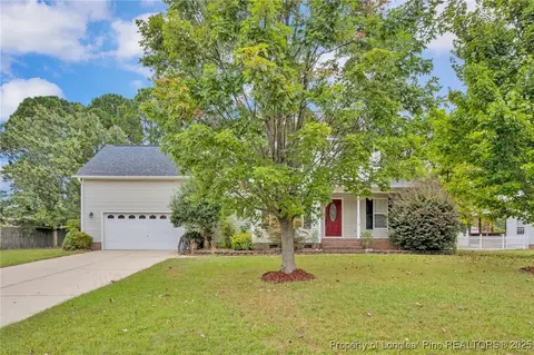 115 Chesapeake Rd, Cameron, NC 28326