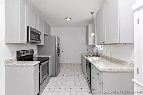 303 Denim Dr, Erwin, NC 28339 photo 20