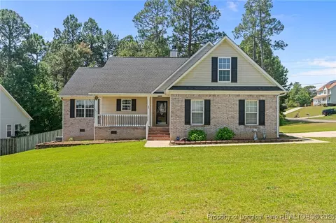 48 Arlington Dr, Cameron, NC 28326