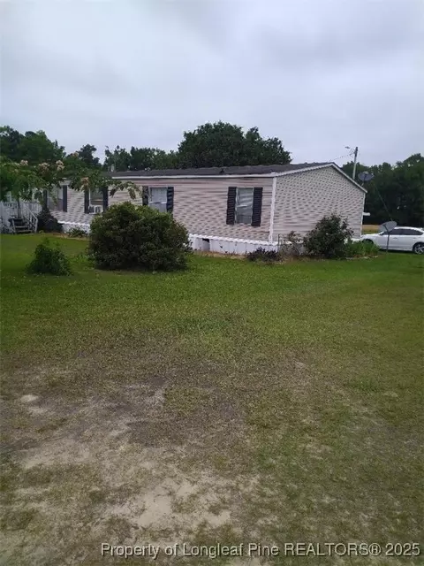 887 Stephens Rd, Lumberton, NC 28358