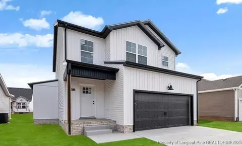 194 Sofias Ct, Raeford, NC 28376