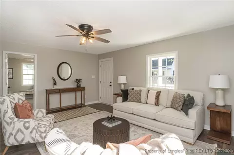 102 N 17th St, Erwin, NC 28339 photo 3