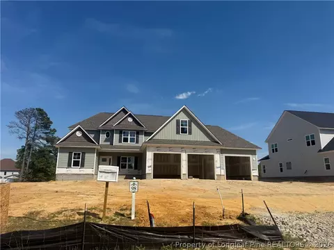 1943 Thomas Wood Dr, Fayetteville, NC 28306