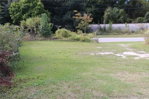 W 2nd Street, Lumberton, NC 28358