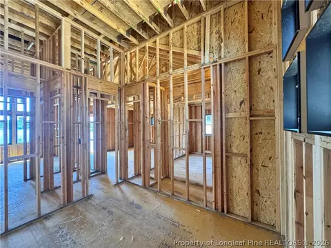 Entry Way - 9 Lake Side Ct, Pinehurst, NC 28374 photo 4 of 6