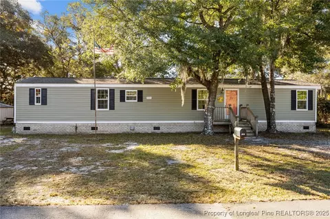 583 Hanover Rd SE, Bolivia, NC 28422