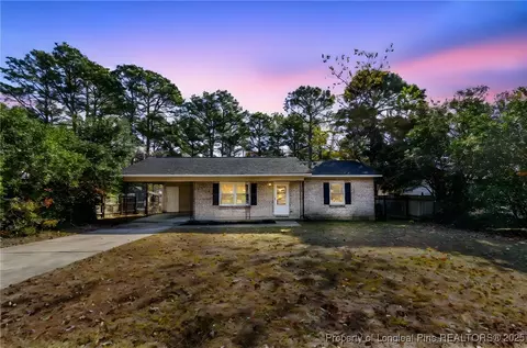 3633 Metric Dr, Hope Mills, NC 28348