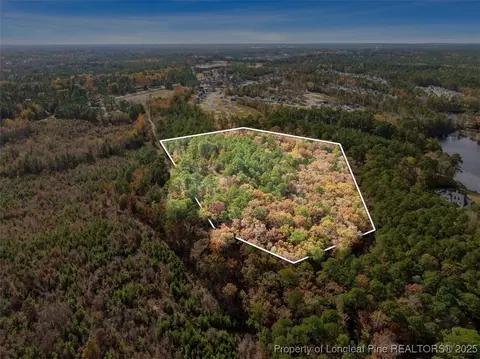 6518 Stone Mountain Farm Rd, Fayetteville, NC 28311