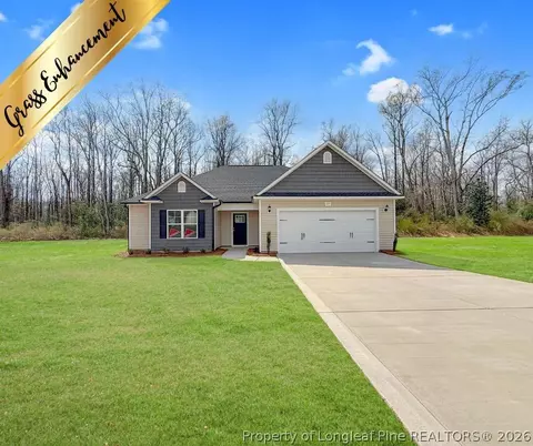 105 Crusher Dr, Parkton, NC 28371