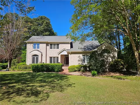 275 Courtyard Ln, Fayetteville, NC 28303