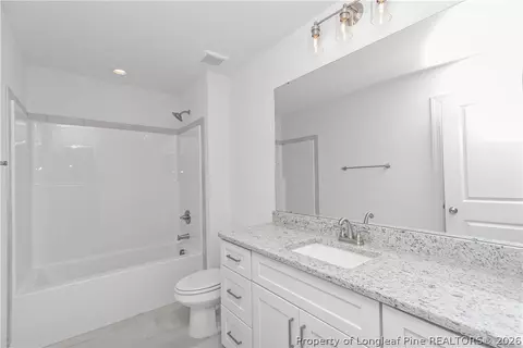 Bath - 53 N Rabbit Run Dr, Smithfield, NC 27577 photo 1 of 3