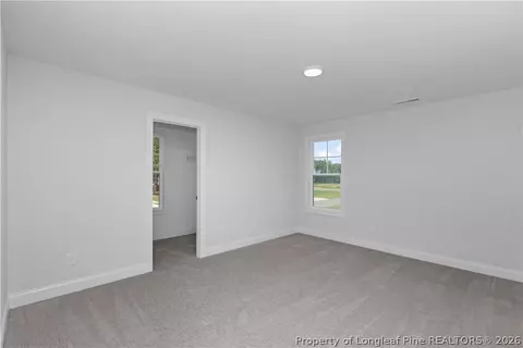 Bedroom - 159 N Rabbit Run Dr, Smithfield, NC 27577 photo 6 of 8