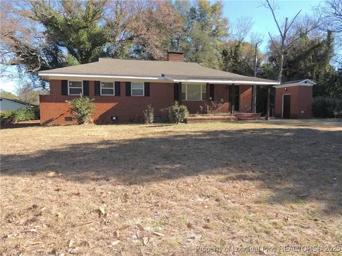 2025 Womble Dr, Fayetteville, NC 28306