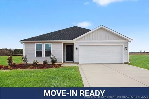 79 Baxley Dr, Dunn, NC 28334
