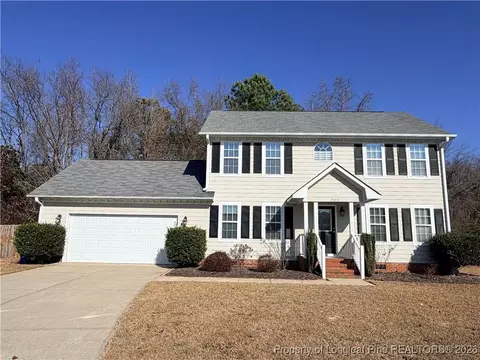 3400 Stoneclave Pl, Fayetteville, NC 28304