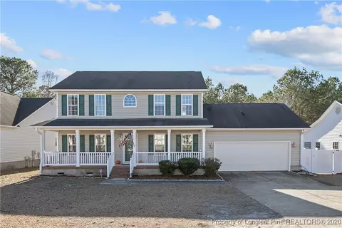 3679 Pioneer Dr, Hope Mills, NC 28348