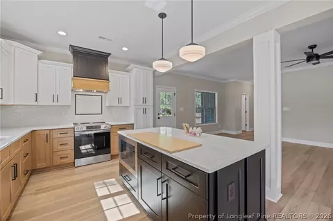 Kitchen - 28880 Deercroft Dr, Wagram, NC 28396 photo 3 of 3
