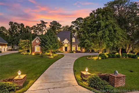 6486 Summerchase Dr, Fayetteville, NC 28311
