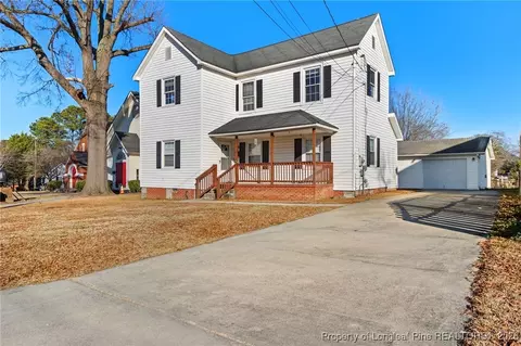 107 N 12th St, Erwin, NC 28339