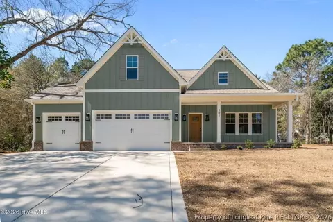 205 Telluride Ct, Aberdeen, NC 28315