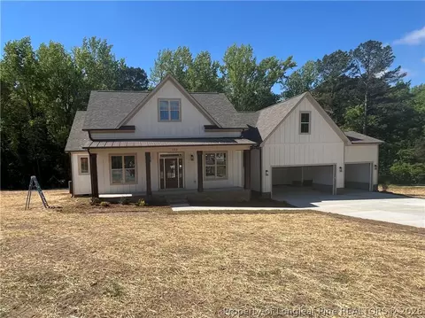 223 Rachel Rd, Fayetteville, NC 28311