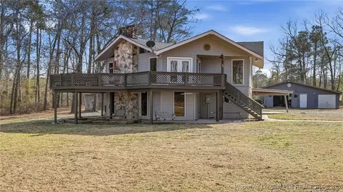 10765 Barker Ten Mile Rd, Saint Pauls, NC 28384
