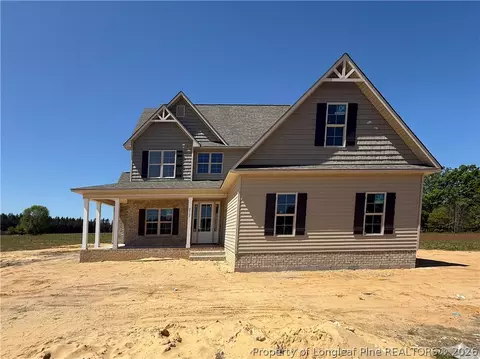 6732 Sim Canady Rd, Hope Mills, NC 28348