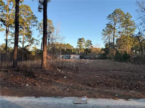 4821 Madison Dr, Hope Mills, NC 28348