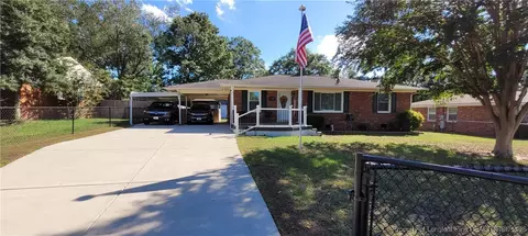 5219 Redwood Dr, Fayetteville, NC 28304