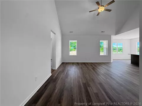 632 Ashley Heights Dr, Aberdeen, NC 28315