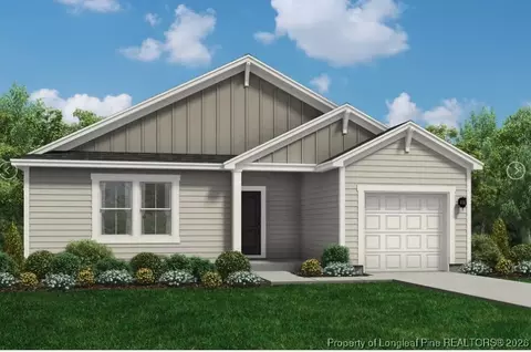 74 Placard Dr, Spring Lake, NC 28390