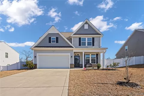 92 Artillery Ln, Cameron, NC 28326