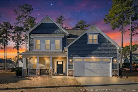 47 Pinnacle Dr, Spring Lake, NC 28390