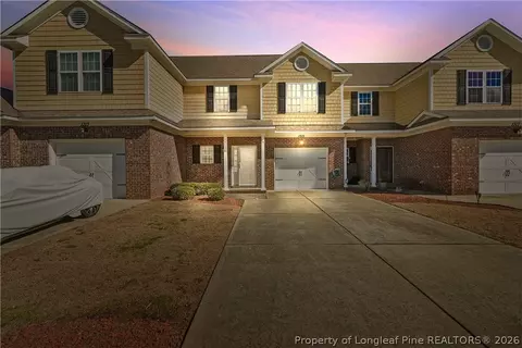 1315 Braybrooke Pl, Fayetteville, NC 28314
