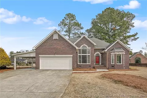 1231 Four Wood Dr, Fayetteville, NC 28312