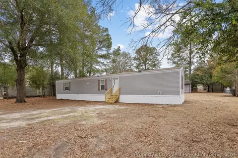 5552 Jackson St, Hope Mills, NC 28348