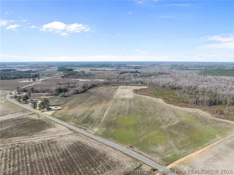 2876 Dunn Rd, Roseboro, NC 28382