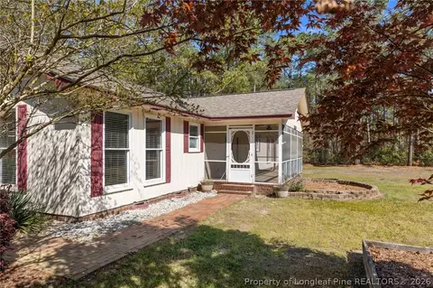 30080 Deercroft Dr, Wagram, NC 28396