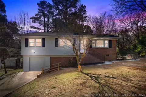 4627 Cheltenham Rd, Fayetteville, NC 28304