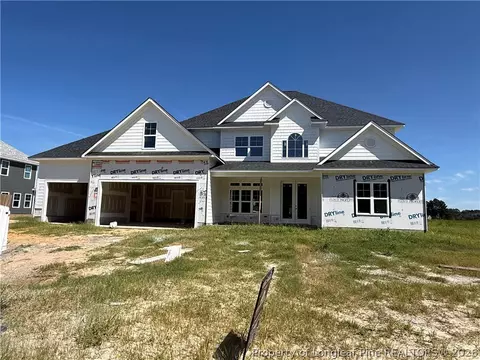 420 Kimberwicke Dr, Fayetteville, NC 28311