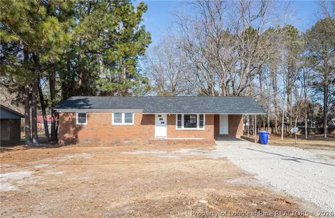 226 Odell Rd, Spring Lake, NC 28390
