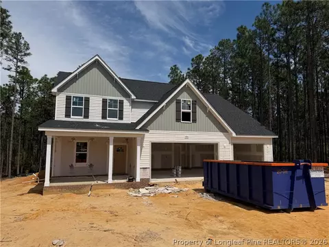 5720 Brooks Tree Ct, Fayetteville, NC 28311